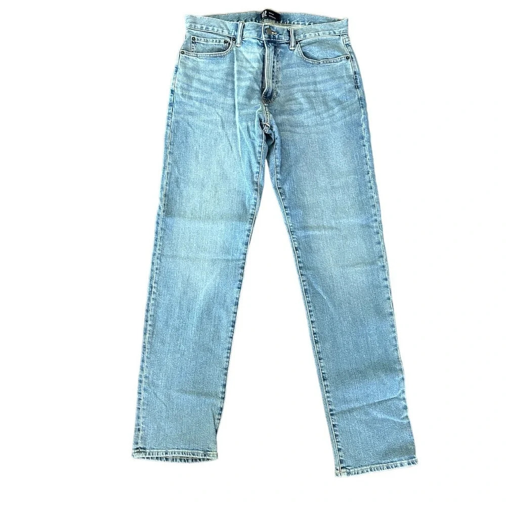 New Gap Classic Straight Jeans 32x34